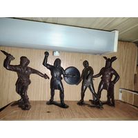 Солдатики большие