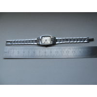 Часы женские ЛУЧ механика на ходу