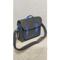 Портфель,сумка фетровая.Для ноутбука.