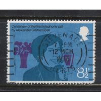 Великобритания 1976 EII 100 летие телефона Женщана разговаривающяя по телефону#702