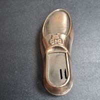 Зажигалка ботинок. Композитный материал.