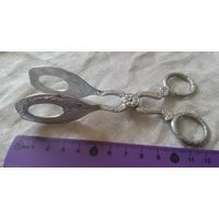 Щипцы для пирожных, или перевернуть котлетки. Клейма Швеции.