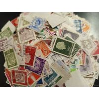 На удачу!!! 100 стандартных почтовых марок Европы (возможны повторы) - из мешка.