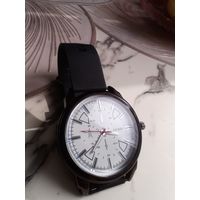 Часы кварцевые - на лето.