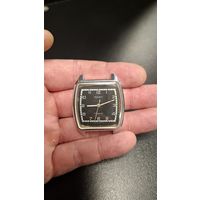 С 1 рубля 3 дня! Яркое внешнее состояние. Качнешь, потикают и останавливаются.