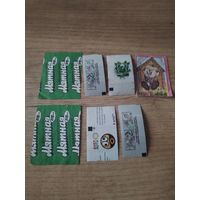 Вкладыши от жевательной резинки.