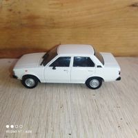 Модель Тoyota Corolla.1:43.