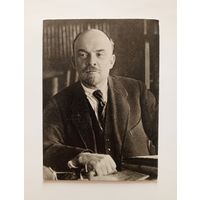 Фотооткрытка В.И.Ленин в своём кабинете, Москва, 4 октября 1922 года. Изогиз 1961 год. Чистая.