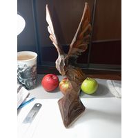 Орёл деревянный .