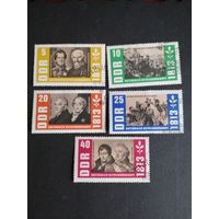 ГДР 1963 Марка на вырезке "150-летие освободительной войны в Германии" (гашеные с клеем с наклейками, на трех марках следы от черного альбома) Mi.968-992 каталог 4.00 евро