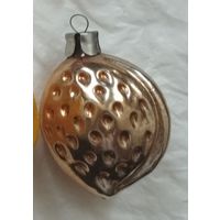 Ёлочная игрушка миндаль