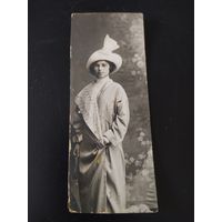 Учительница земской школы