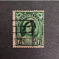 Марка Австралия 1942 - 1944 Королева