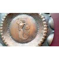 Барельеф-тарелка "Варшавская русалка сирена" (Warszawska Syrenka варшавская сиренка символ Варшавы, Varsovia). Автор W.Waldek.