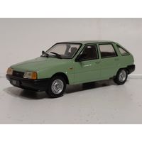 Модель авто 1/43. ИЖ-2126 Орбита.