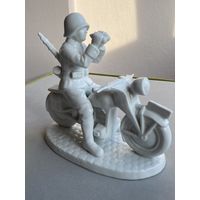 Немецкий мотоциклист