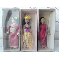 Куклы в национальных костюмах 3 шт.одним лотом