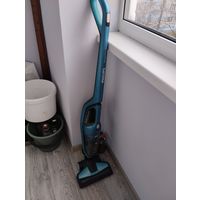 Пылесос, зарядка меньше минуты, в работу!