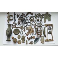 Копанина 634гр. Гренада, кокарда РИ, гирьки, кольца, крестики, пряжки..