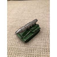 Установка ракетная, ВИЗ, Владивосток, раннее исполнение, шасси и корпус - металл