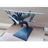 Модель самолета И-5