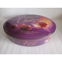 Банка жестяная (25 х 19 х 7 см)