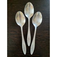 Ложки столовые "Пламя", мельхиор, одним лотом 3 шт.