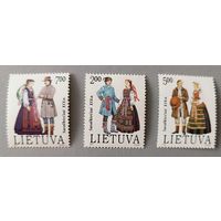 Литва, 1992. Национальные костюмы.