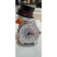 Часы Победа