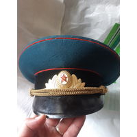 Фуражка парадная офицерская СССР