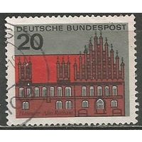 ФРГ. Старая ратуша. Ганновер. 1962г. Mi#416.