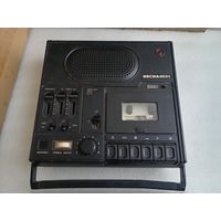 Магнитофон