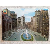 Испания, Астурия, Хихон. Улица Хосе Антонио. Фонтан