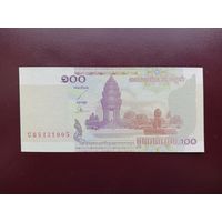 Камбоджа 100 риэлей 2001 UNC