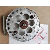 Катушка рыболовная