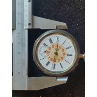 Часы карманные в серебре