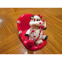 Статуэтка ,фарфор,Времен ссср.Подставка для телефона ;