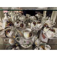 Чайный сервиз на 12 персон, 27 предметов. Добрушский фарфоровый завод. 90-х годов выпуска.