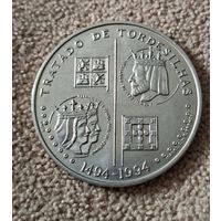 Португалия 200 эскудо, 1994 500 лет с момента заключения Тордесильясского договора UNC