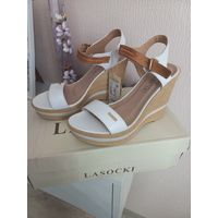 Босоножки р.36 кожа новые