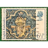 Великобритания 1976. Богоматери с младенцем на выщивке 1272 год