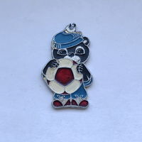 Мишка с  футбольным мячом