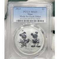 С рубля без мц! 2 доллара 2023 Ниуэ Микки Маус унцовка ms 69 PCGS