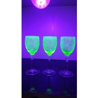 Фужеры ЛЗХС, 3 шт урановое стекло, в идеальном состоянии