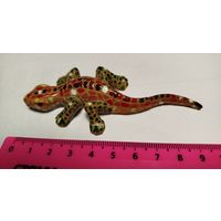 Статуэтка ящерка