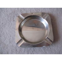 Пепельница металлическая