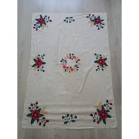 Скатерть вышитая старинная