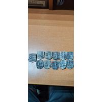 Значки. Города герой.