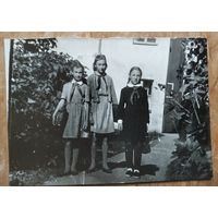 Фото 3-х пионерок. 9х13 см.