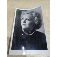 Актриса Целиковская Л. В.